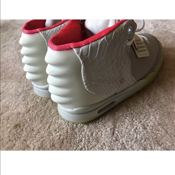 Yeezy 2 platinum - Picture 7 of 8
